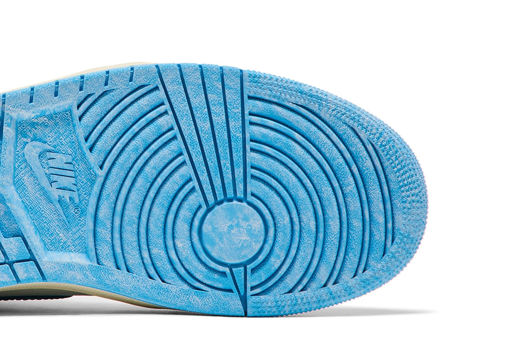Tênis Air Jordan 1 Retro High OG 'UNC Reimagined' Nike Esportivo Azul