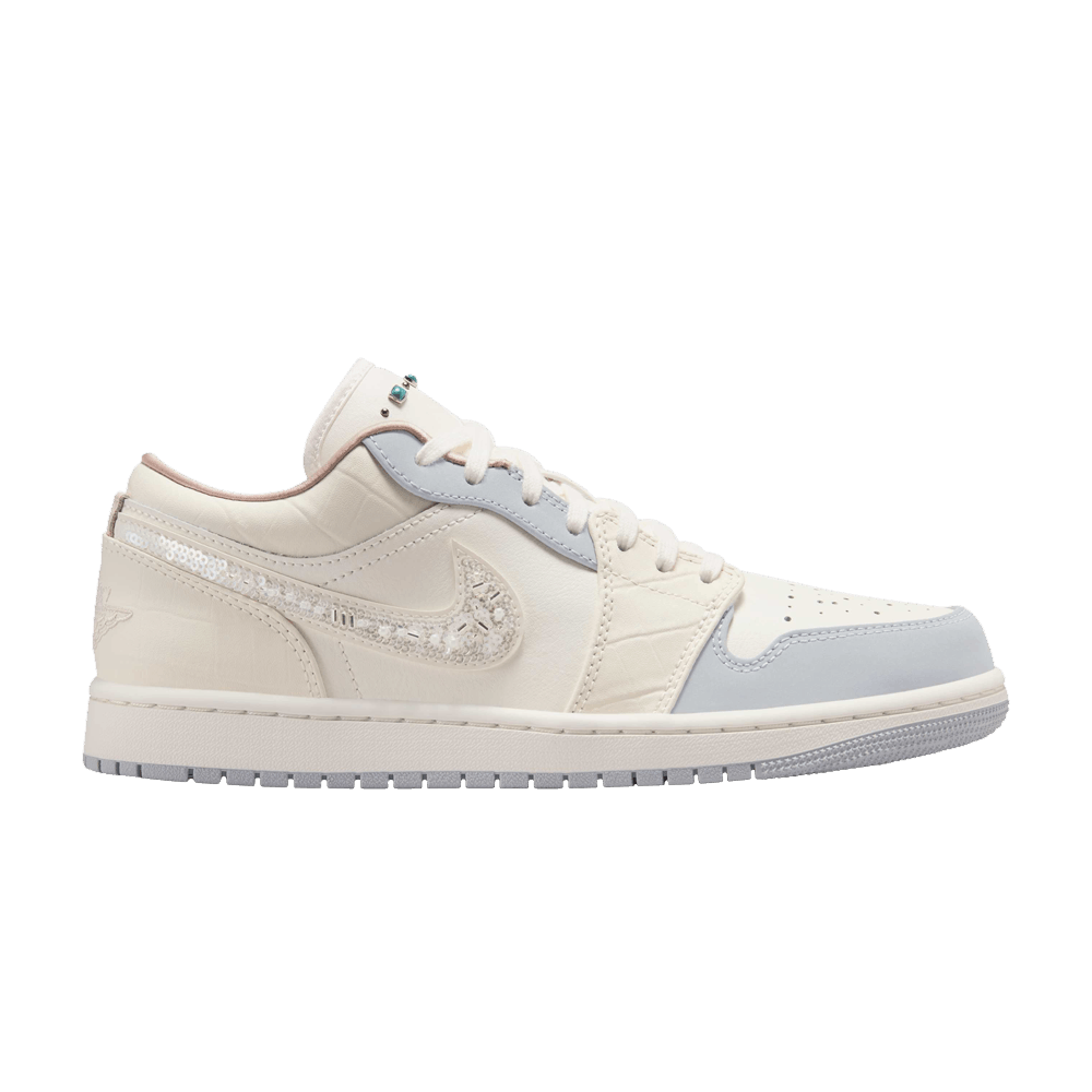 Tênis Air Jordan 1 Low Sail Soft Pearl Sequins Bege