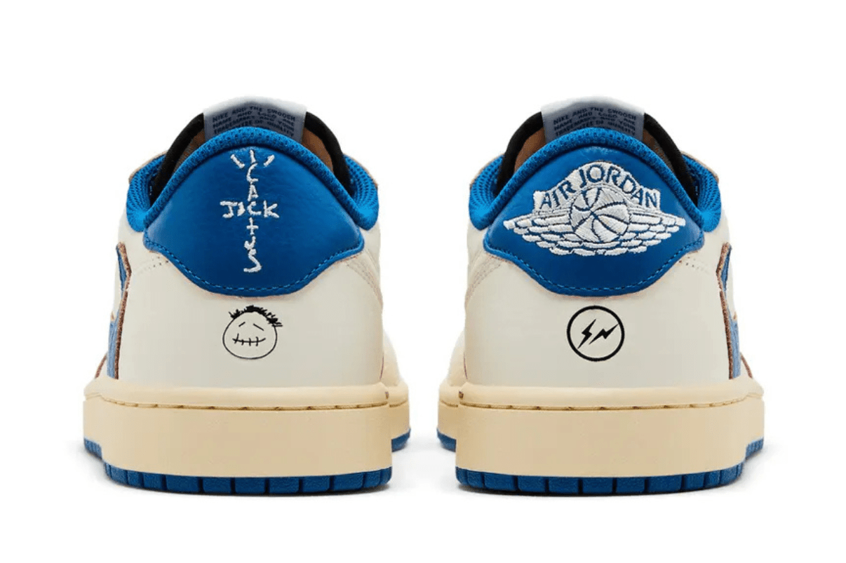 Tênis Air Jordan 1 x Travis Scott Retro Low OG SP Nike Sail Military Blue Couro