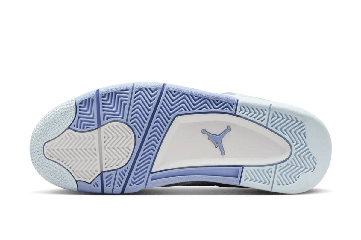 Tênis Air Jordan 4 Retro Forget Me Not Azul