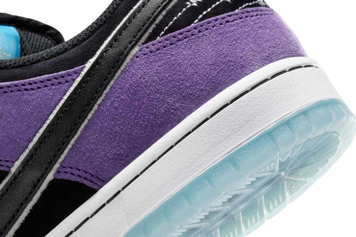 Tênis Nike SB Dunk Low Pro x Hayley Wilson Black and Court Purple Roxo