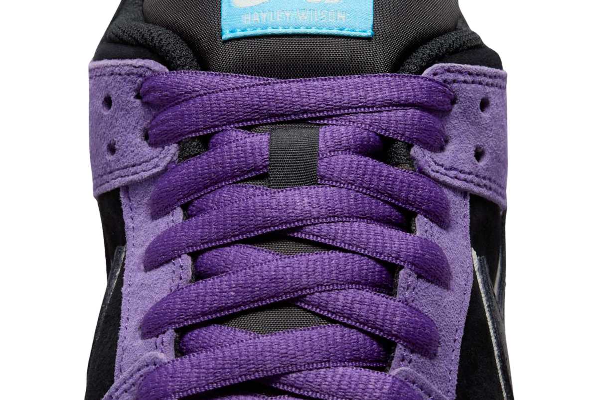 Tênis Nike SB Dunk Low Pro x Hayley Wilson Black and Court Purple Roxo