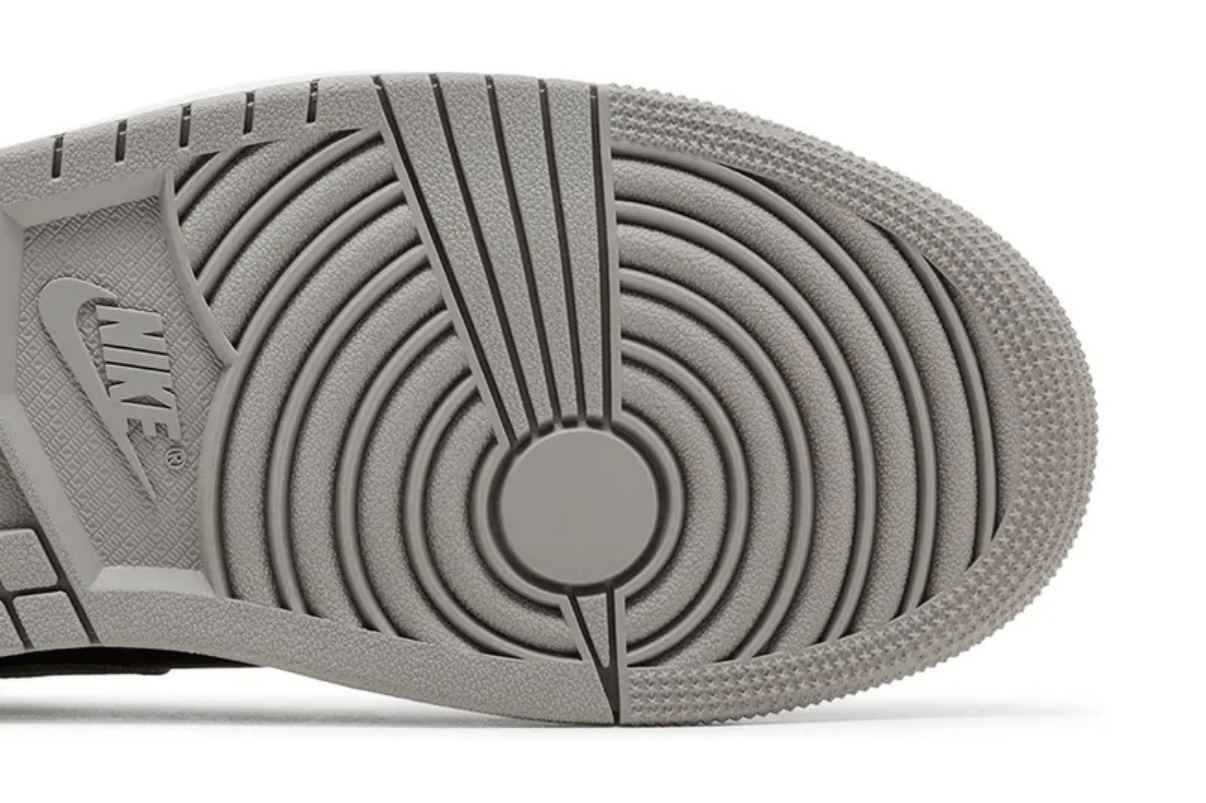 Tênis Air Jordan 1 Retro High OG 'Satin Shadow' Prateado