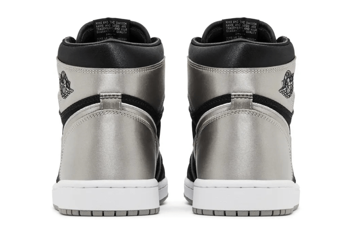 Tênis Air Jordan 1 Retro High OG 'Satin Shadow' Prateado