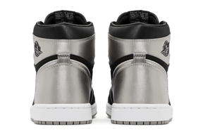 Tênis Air Jordan 1 Retro High OG 'Satin Shadow' Prateado