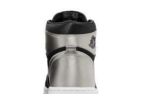 Tênis Air Jordan 1 Retro High OG 'Satin Shadow' Prateado