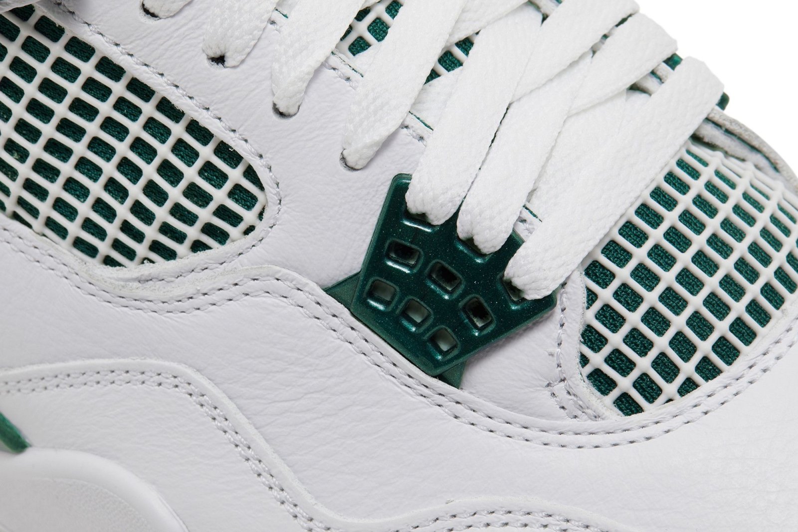 Tênis Air Jordan 4 Retro Oxidized Green Branco