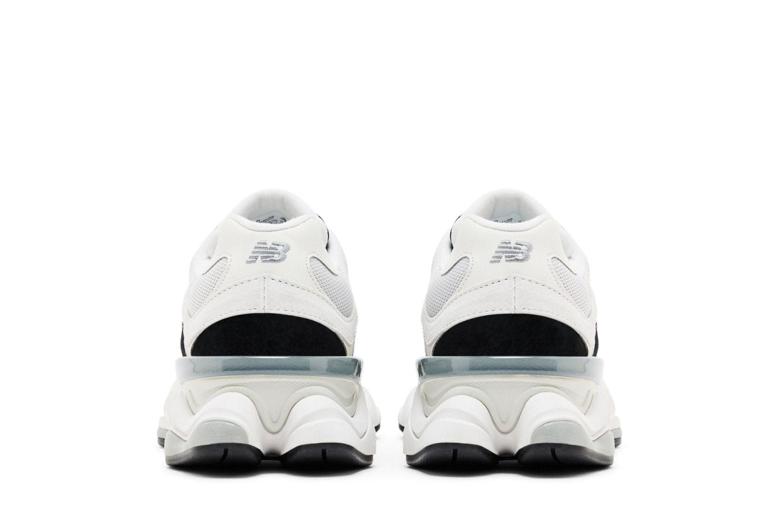 Tênis New Balance 9060 Reflection Black Suede Branco